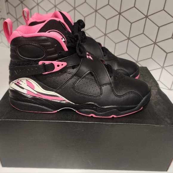 - Jordan 8 Retro Pink - Picture 1 of 6